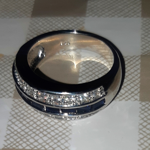 Sapphire and Diamond Ring - Authenticity (Unsure) - Picture 3 of 3